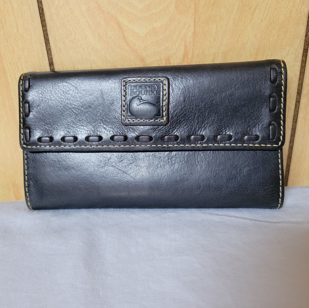 Dooney & Bourke Whipstitch Florentine Wallet